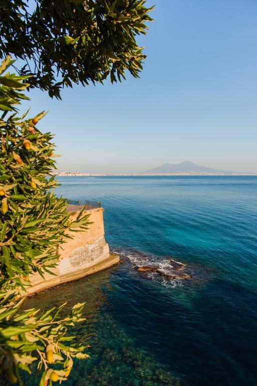 Appartamento Torre Mediterraneo A Posillipo Napoli