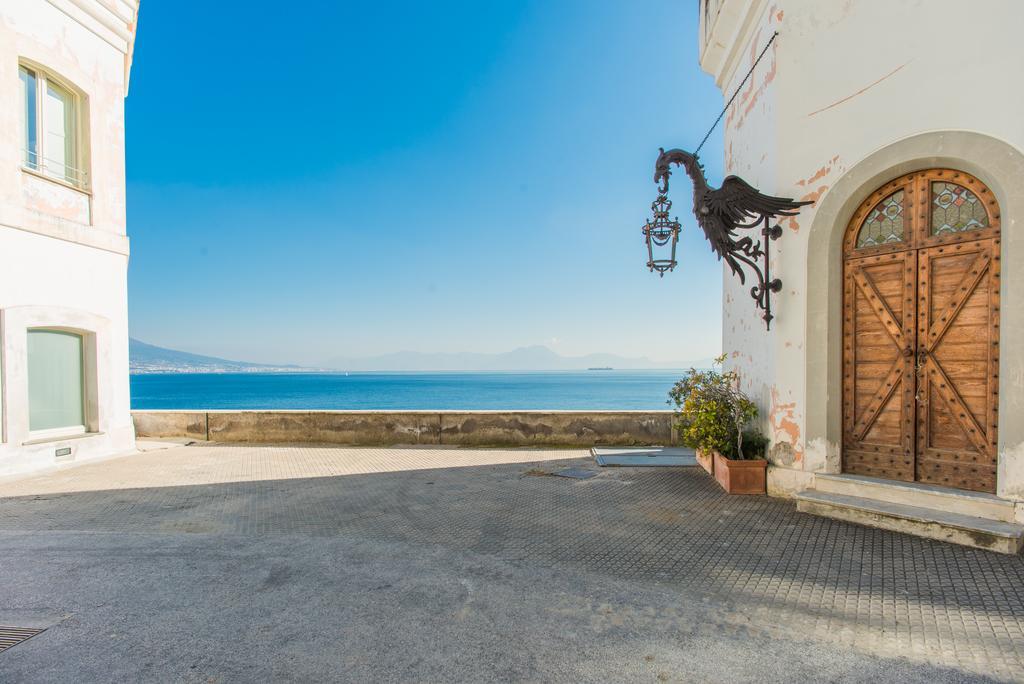 Apartment Torre Mediterraneo A Posillipo Naples